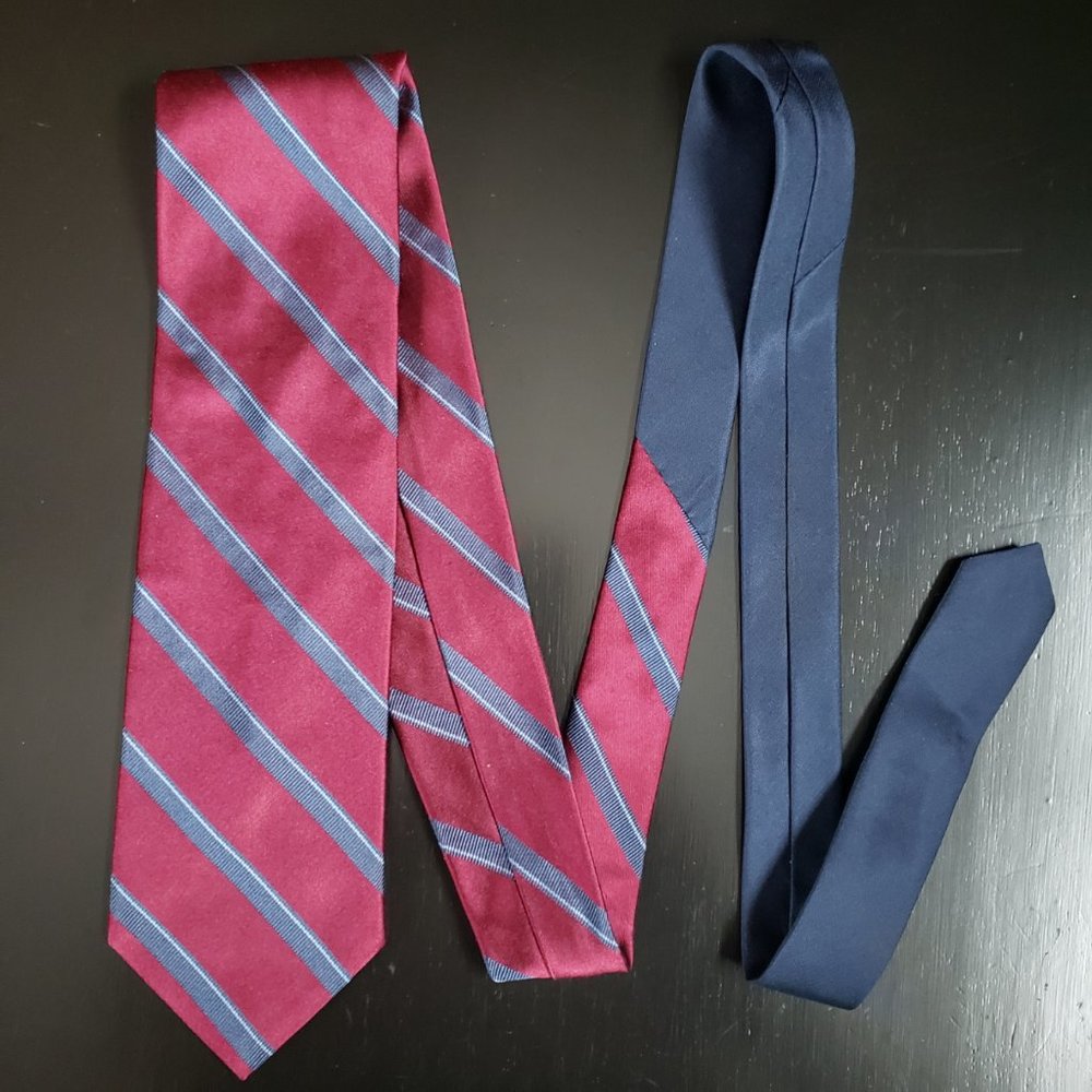 Tommy Hilfiger Mens Silk Striped Neck Tie Diagonal Stripe Made in USA 59"